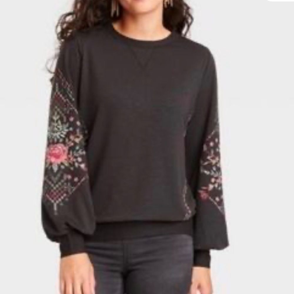 Savanna Jane Embroidered Aztec Balloon Sleeve Sweatshirt Black Large